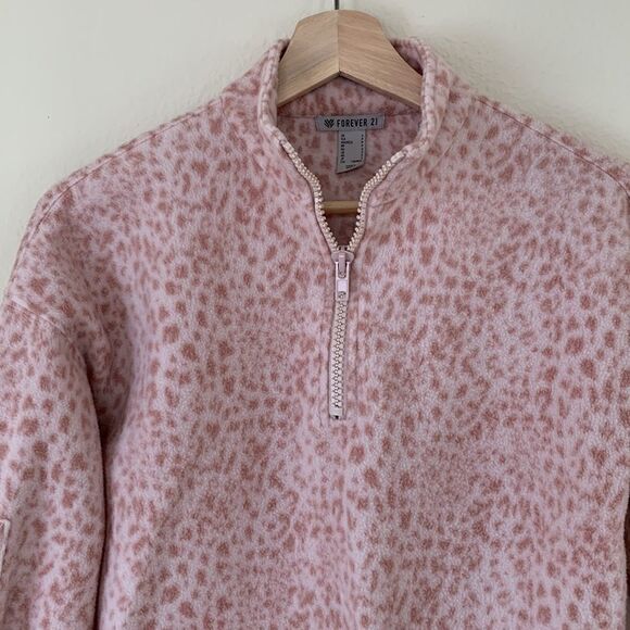 Pink‎ Cheetah Print forever 21 cropped quarter-zip fleece sweatshirt small - Picture 2 of 9